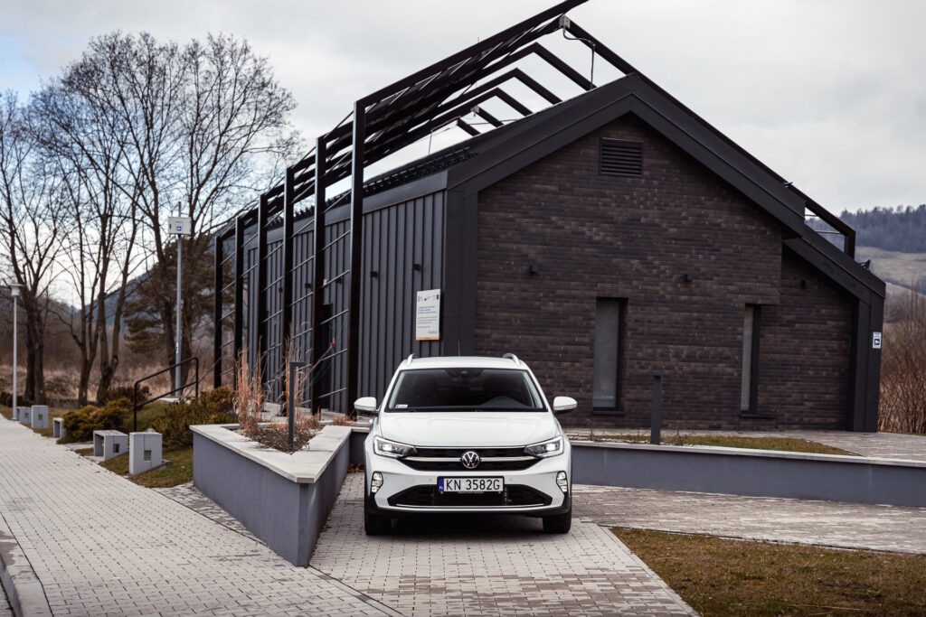 Volkswagen Taigo fotograf architektury i samochodów