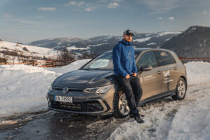 Motoryzacyjna sesja zdjęciowa Volkswagena Golfa